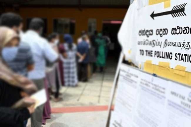 Read more about the article உள்ளாட்சி தேர்தலை நடத்த  முயற்சி – தேர்தல் ஆணைக்குழுவால் புதிய யோசனை முன்வைப்பு