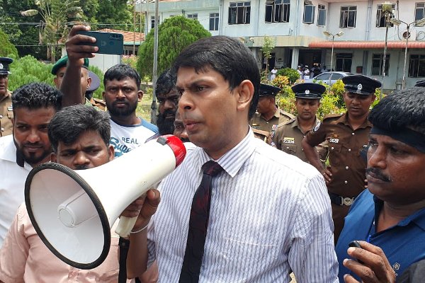 Read more about the article சுகாதாரத்துறை சுயபரிசோதனை செய்யுமா?